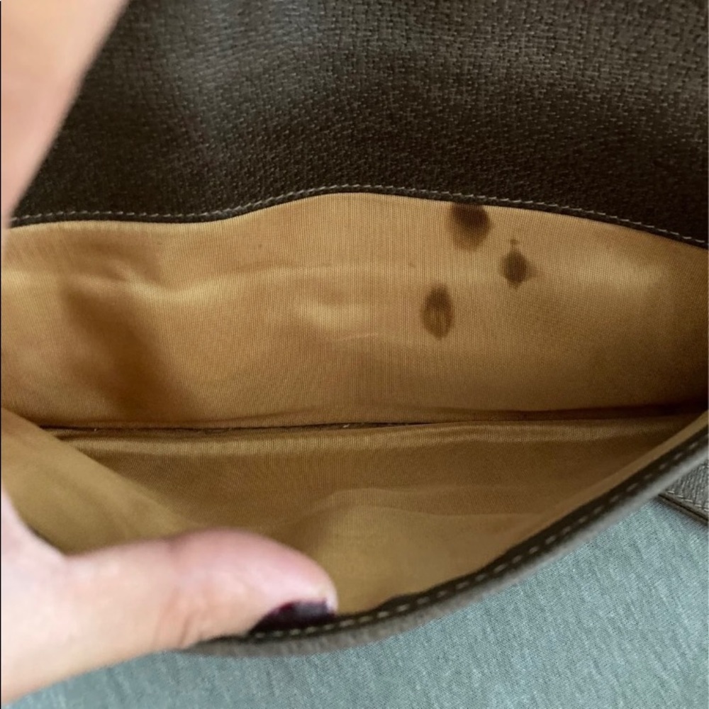 ⛔️SOLD⛔️Gucci Crossbody bag - Picture 7 of 10